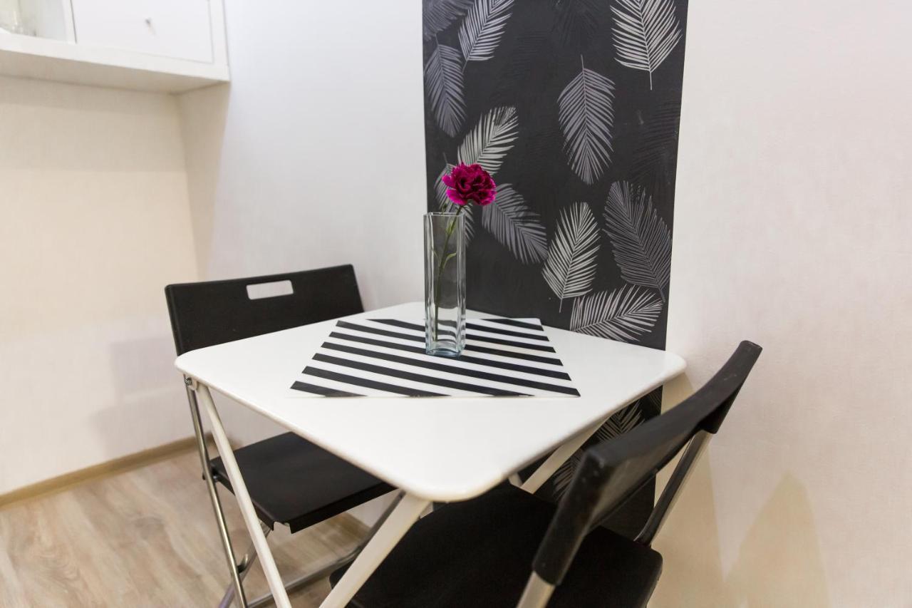 Central Budget Lofts Apartment Budapest Bagian luar foto